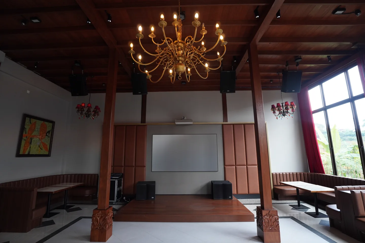 The Restaurant